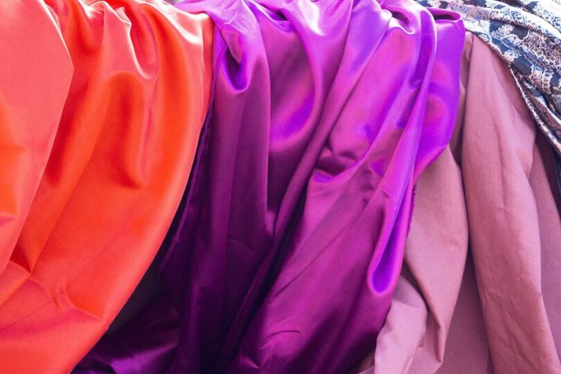 decouvrez la soie origine proprietes et utilisations